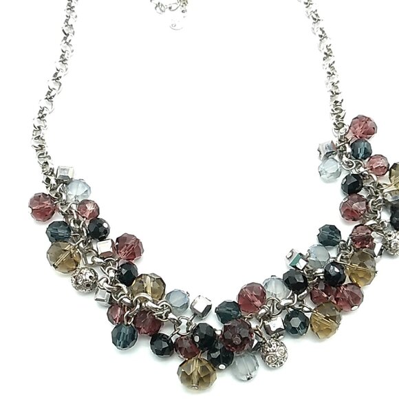 LOFT Acrylic Cluster Beaded Collar Necklace Silver-tone Chain - Picture 4 of 16